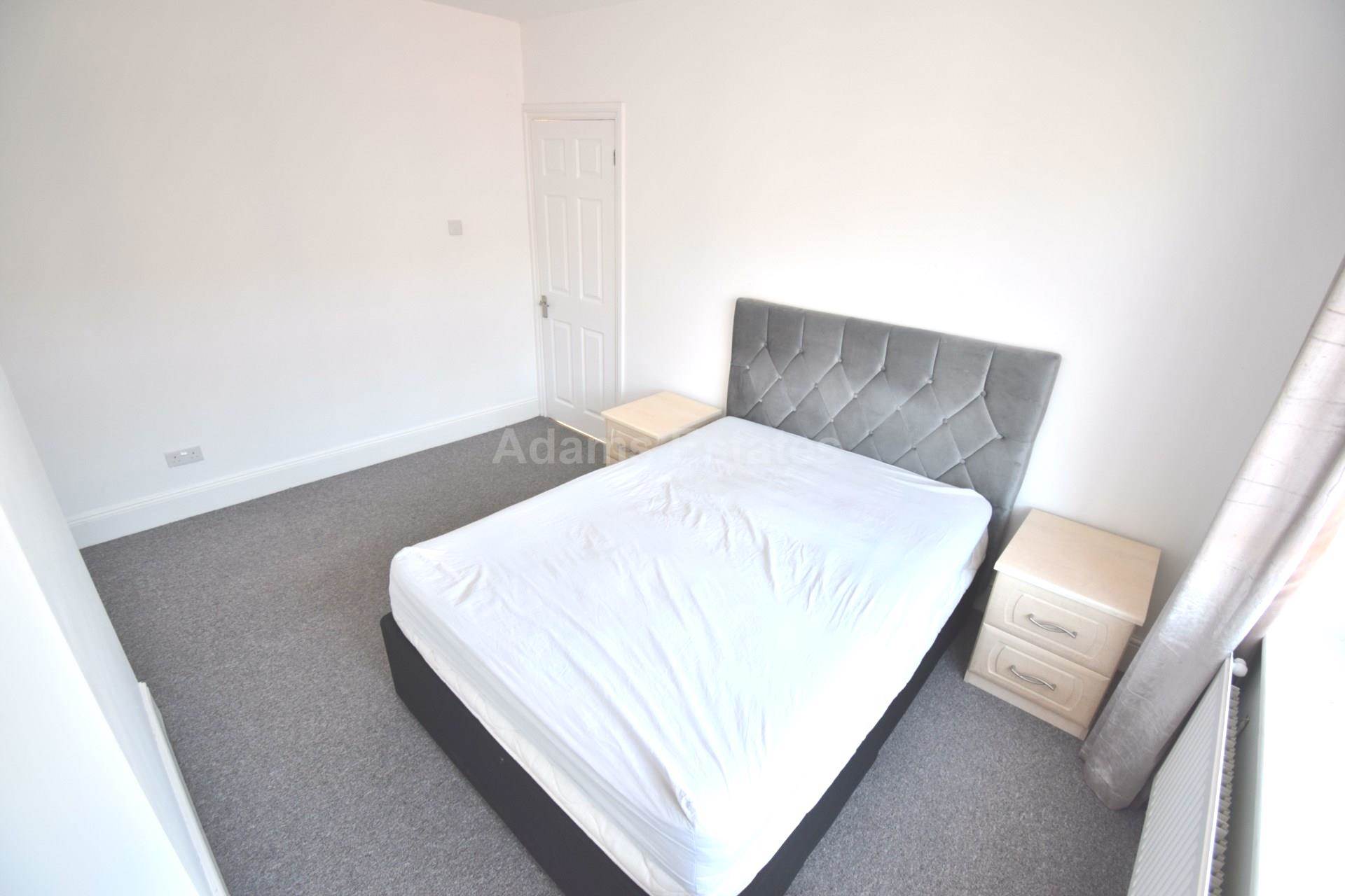 Wantage Road, Reading, Image 12