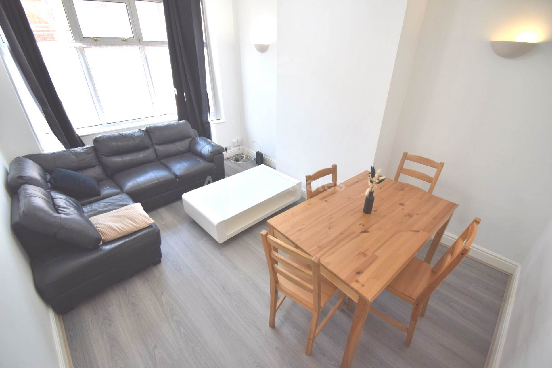 Wantage Road, Reading, Image 3