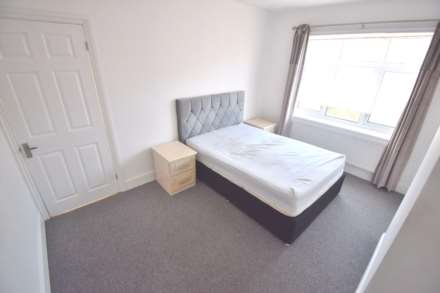 Wantage Road, Reading, Image 13