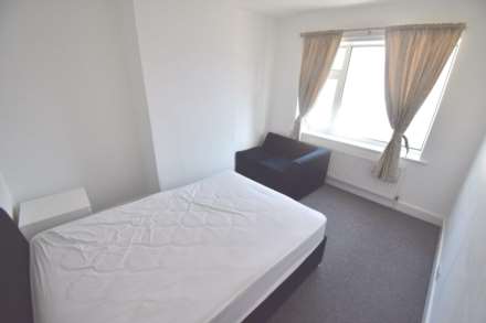 Wantage Road, Reading, Image 9