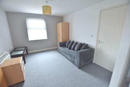 Winver Place, Cumberland Road, Reading, Image 2