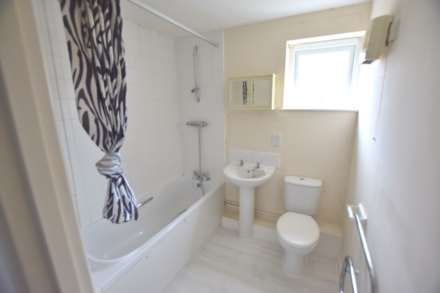 Winver Place, Cumberland Road, Reading, Image 7