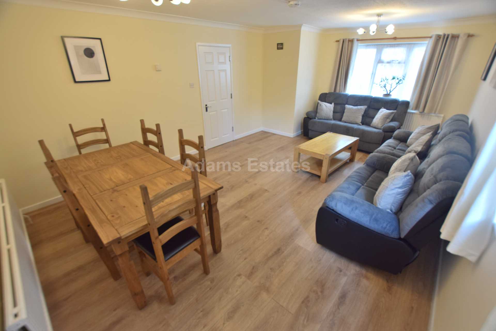Woolacombe Drive, Reading, Image 2