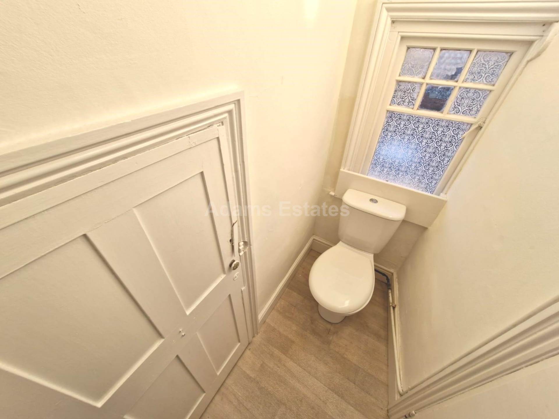 High Street, Goring, Image 12