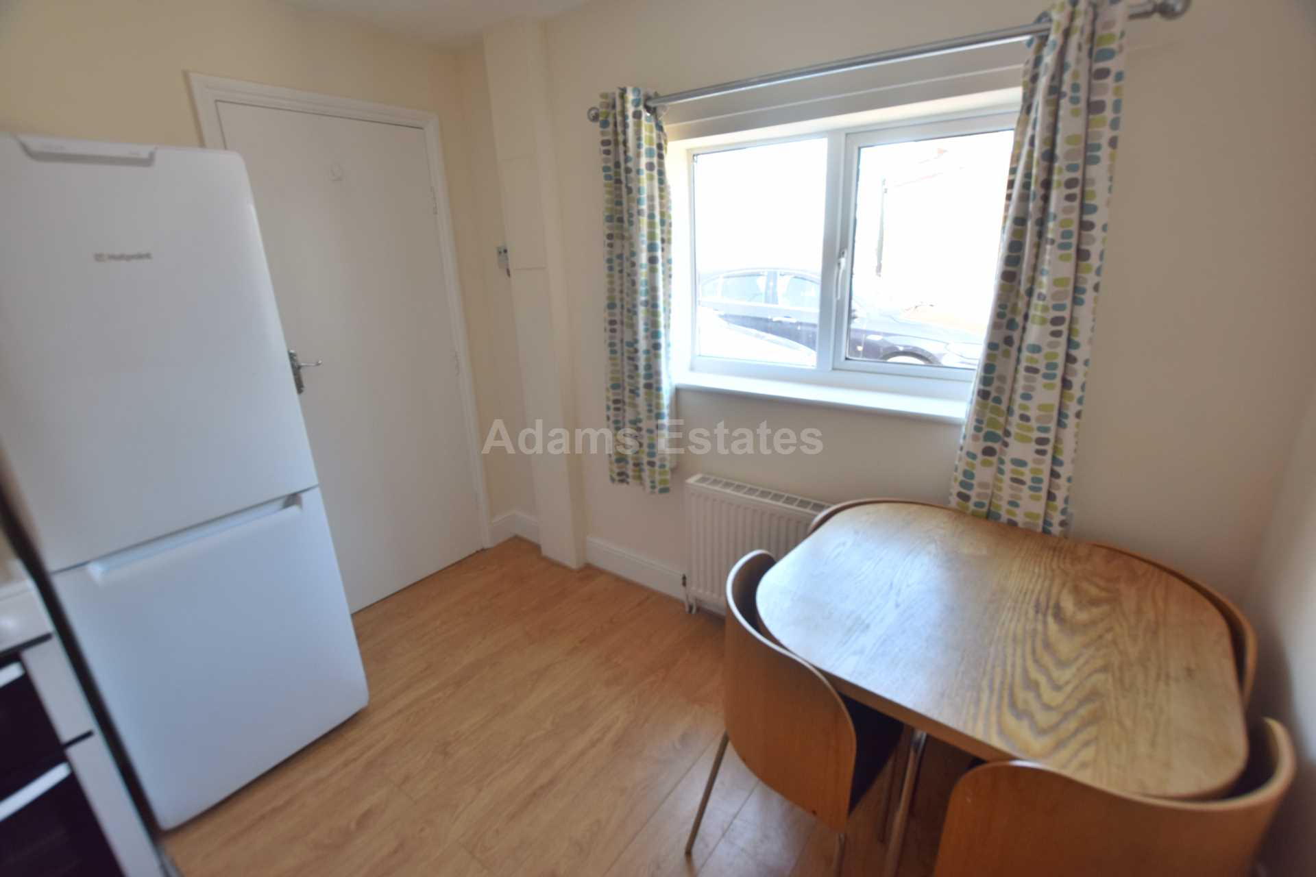 Annex, Tilehurst Road, Reading, Image 4