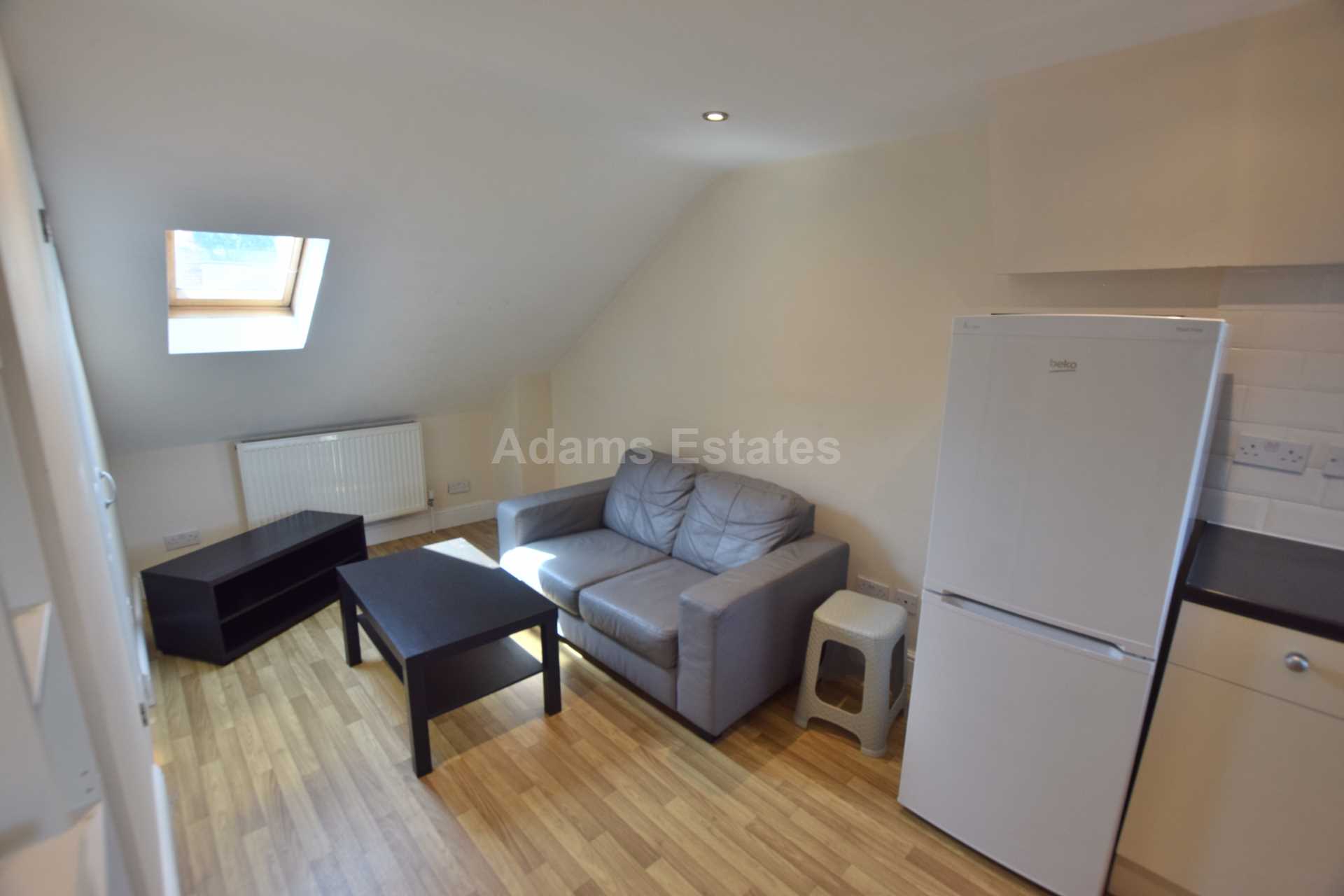 Top Floor Flat, Gloucester Road, Image 6