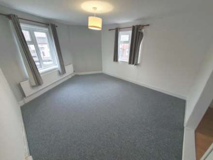 Grovelands Road, Reading, Image 1