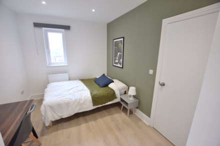 1 Bedroom Room (Double), Gloucester Road, Reading