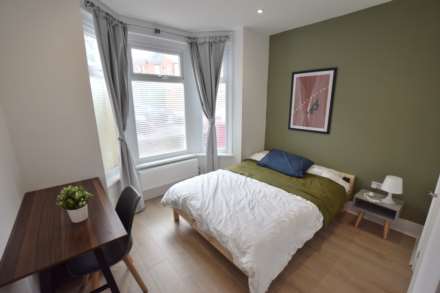 1 Bedroom Room (Double), Gloucester Road, Reading