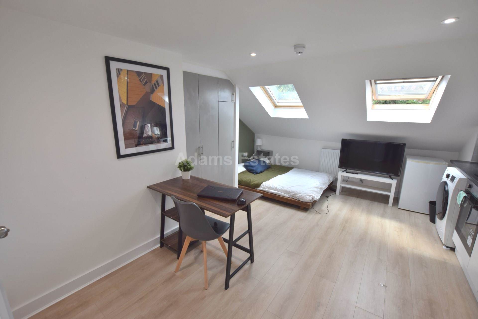 Gloucester Road, Reading, Image 1