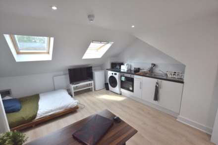 Gloucester Road, Reading, Image 3