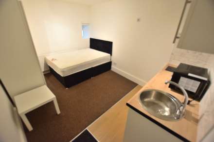 Property For Rent Church Road, Reading