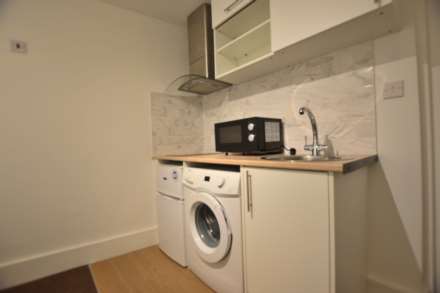 Church Road, Earley, Reading, Image 2
