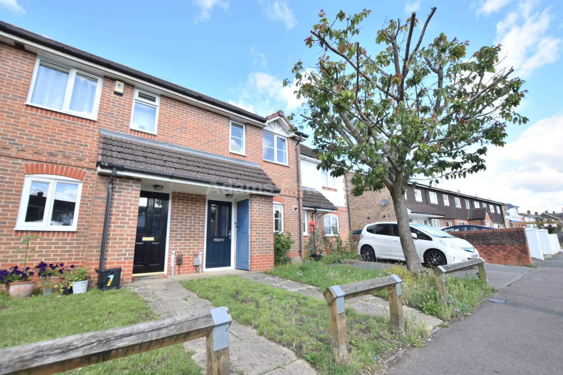 Yeoman Place, Woodley, Image 1
