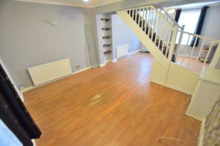 Upper Crown Street, Reading, Image 3