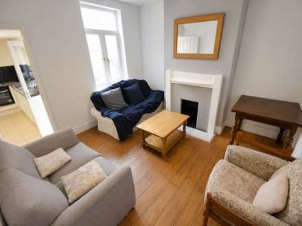 Donnington Road, University Area, Image 14
