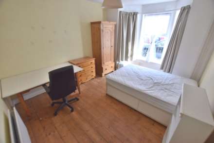 Donnington Road, University Area, Image 3
