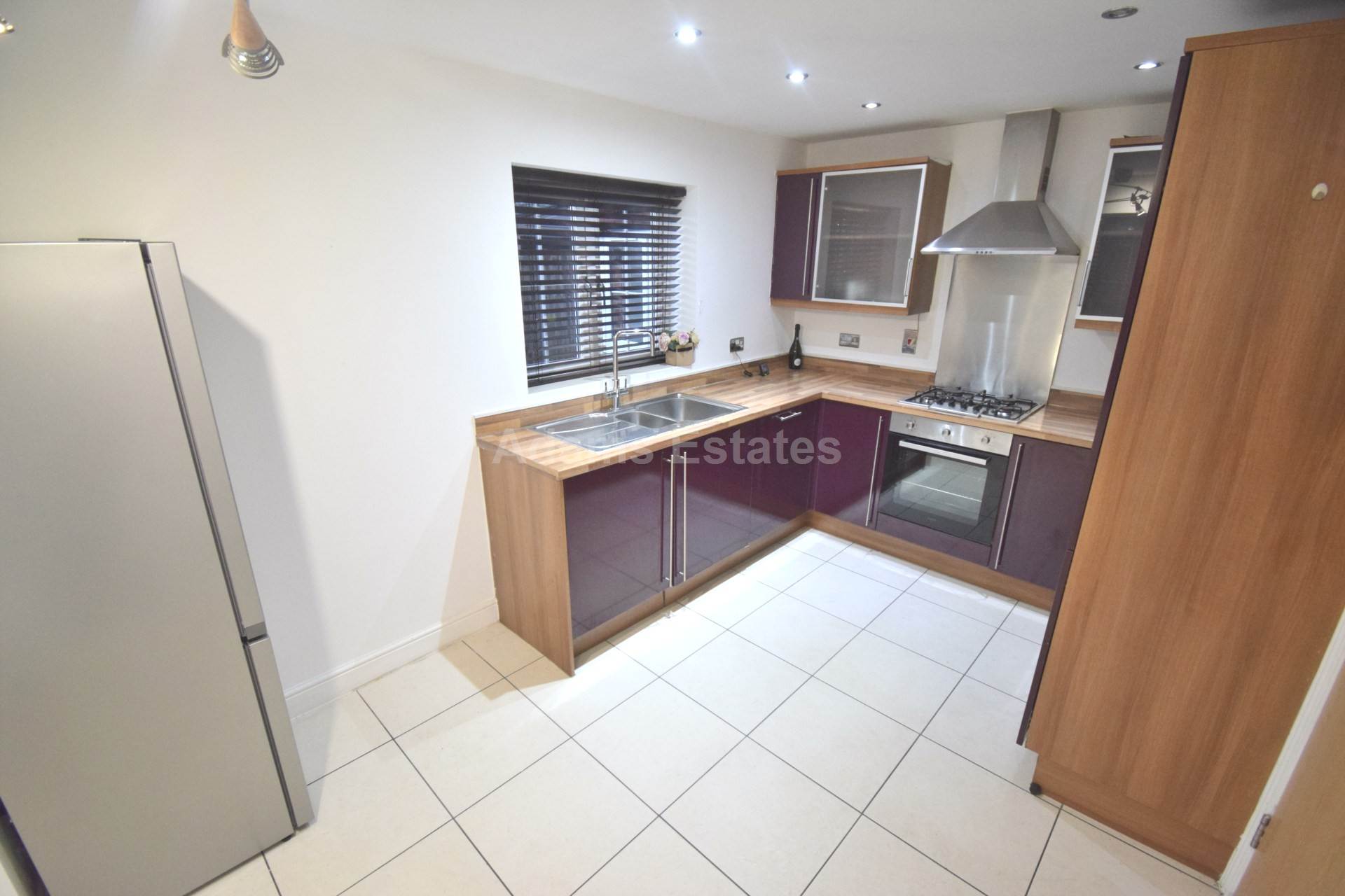 Mays Close, Reading, Image 3