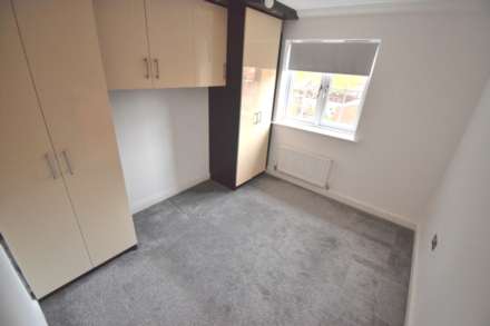 Mays Close, Reading, Image 9