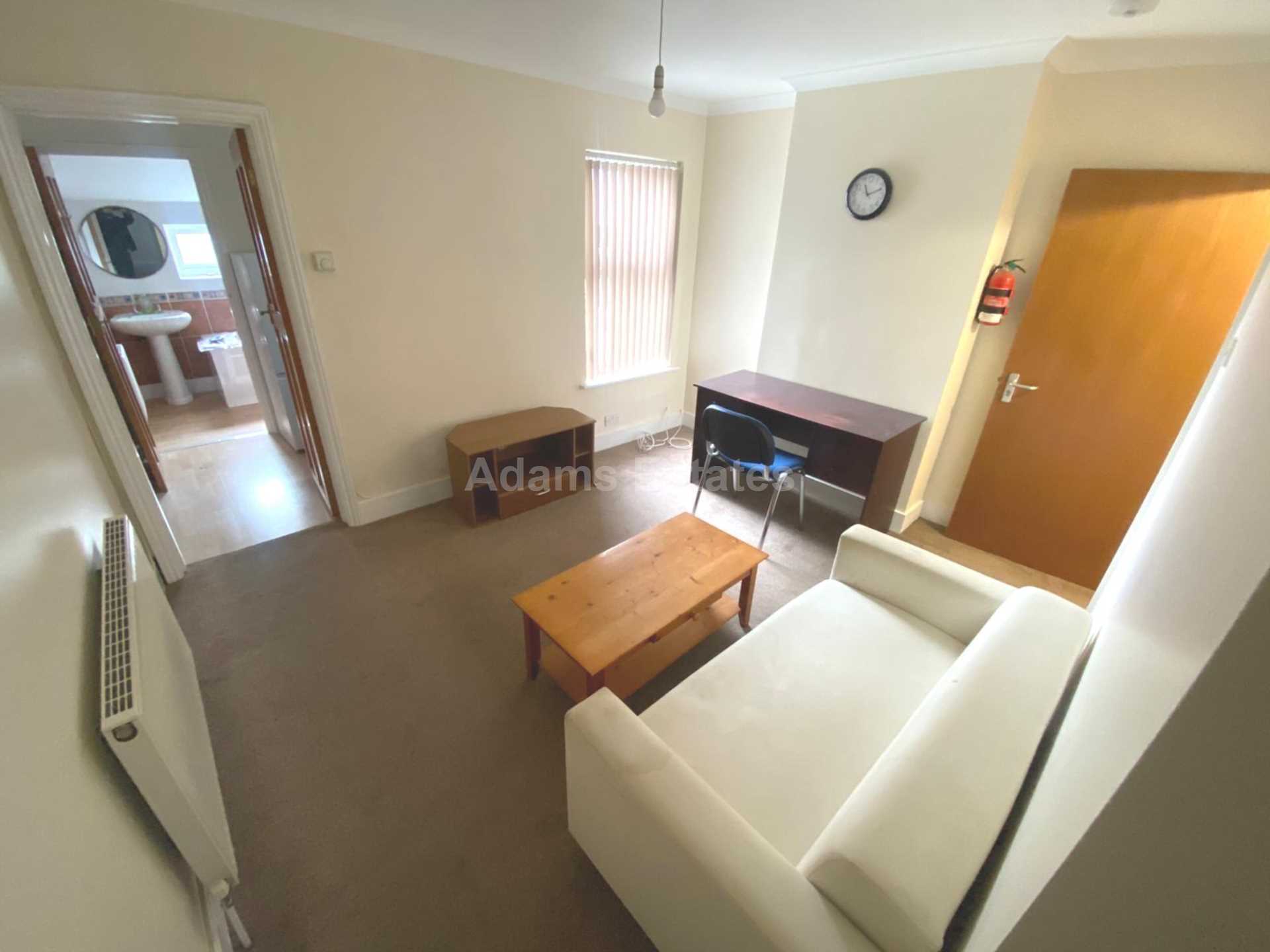 Gosbrook Road, Caversham, Image 2