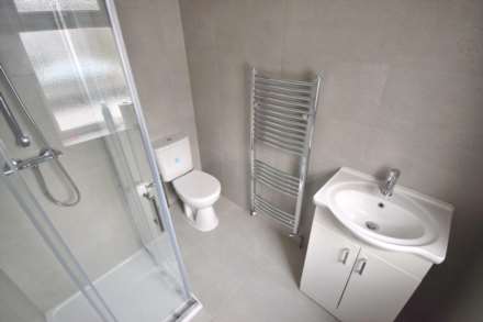 Oxford Road, Tilehurst, Image 7