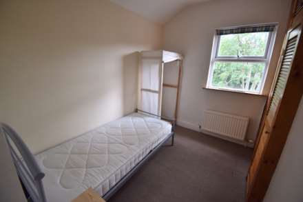 Grange Avenue, Reading, Image 10