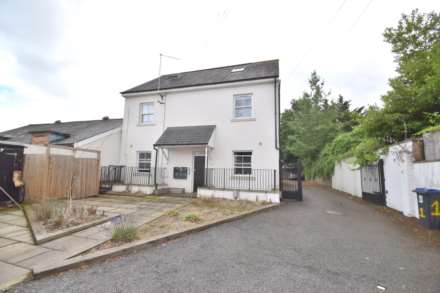 3 Bedroom Flat, Eldon Terrace, Reading