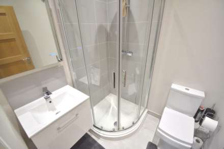 Eldon Terrace, Reading, Image 17