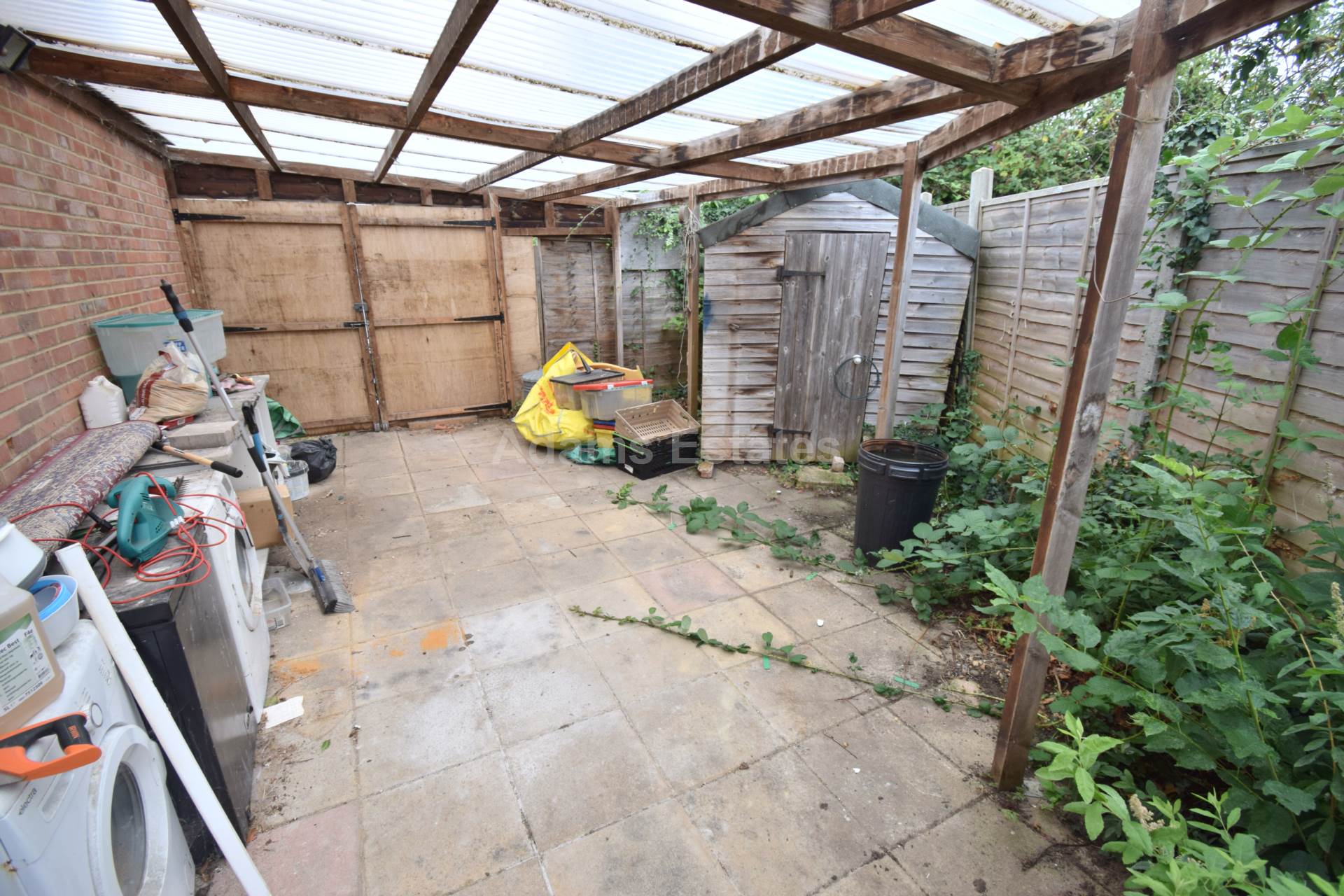 Milton Road, Earley, Reading, Image 13