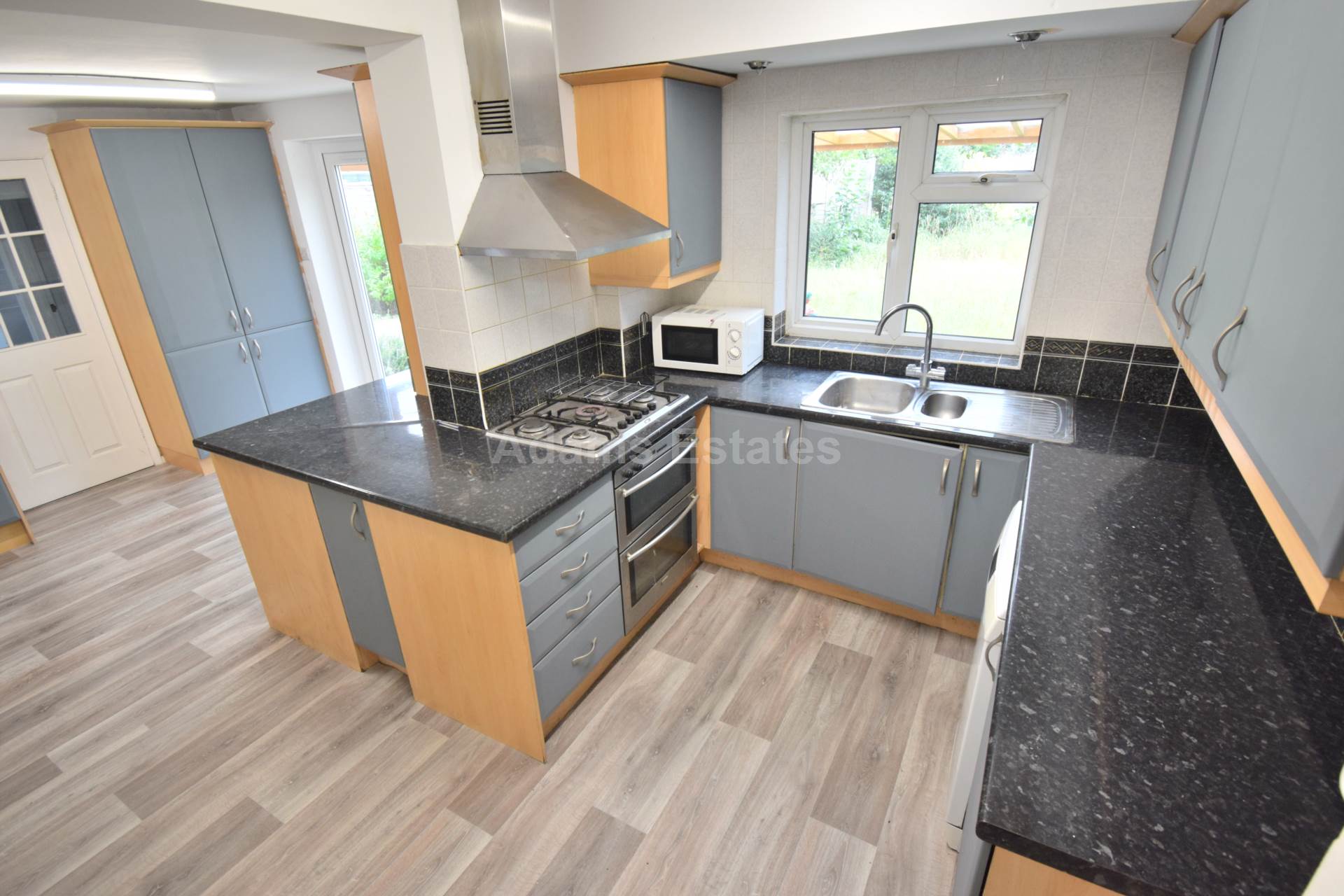 Milton Road, Earley, Reading, Image 4