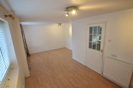 Milton Road, Earley, Reading, Image 6