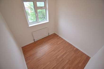 Milton Road, Earley, Reading, Image 9