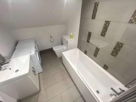 Erleigh Road, Reading, Image 10