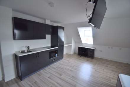 Block B, Charndon Close, Reading, Image 12