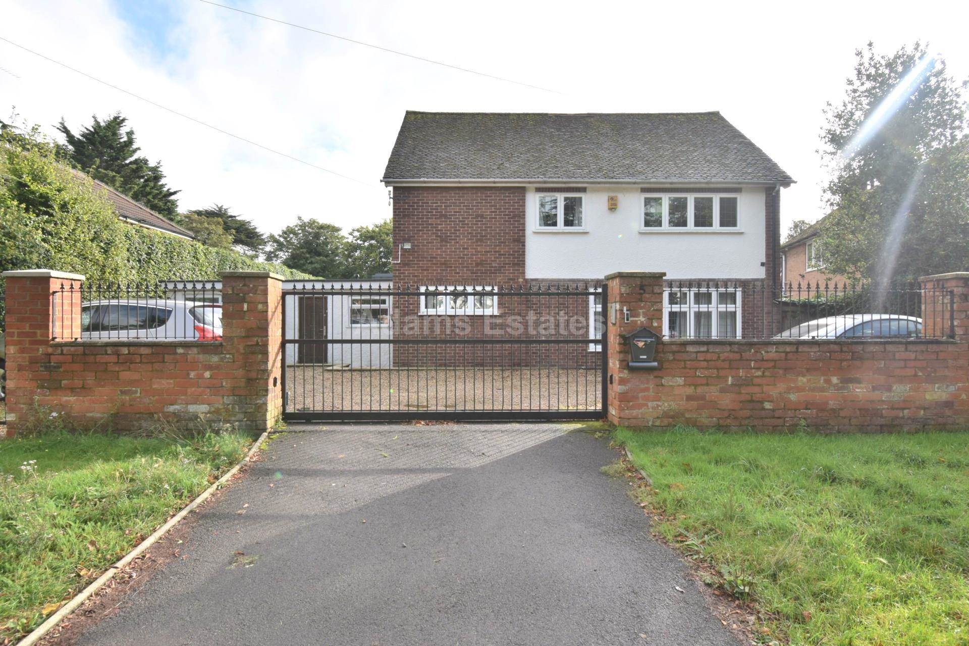 Room 4, Cintra Avenue, Reading, Image 1