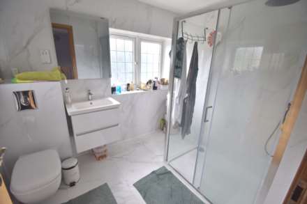 Room 4, Cintra Avenue, Reading, Image 6