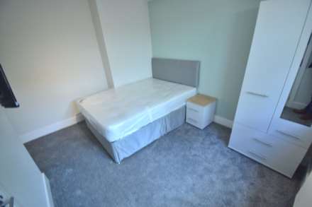 Oxford Road, Reading, Image 8