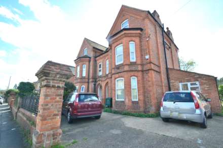 1 Bedroom Room (Double), Hamilton Road, Reading