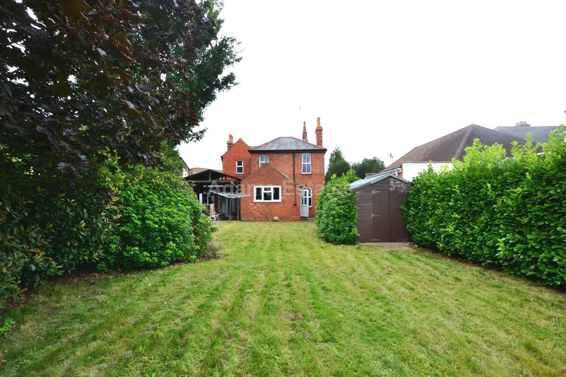 Room 4, Reading Road, Woodley, Image 13
