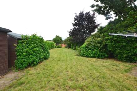 Room 4, Reading Road, Woodley, Image 12