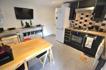 Prospect Street, Caversham, Image 4