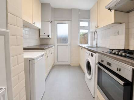 Ashampstead Road, Reading, Image 3