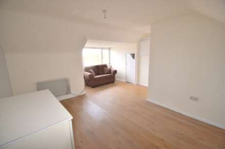 Property For Rent Shinfield Road, Reading