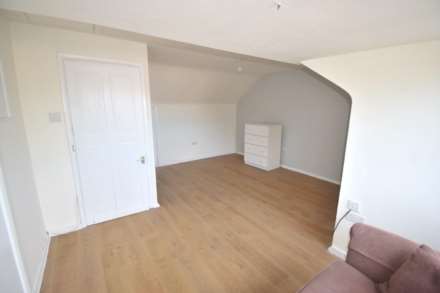 Shinfield Road, Reading, Image 5
