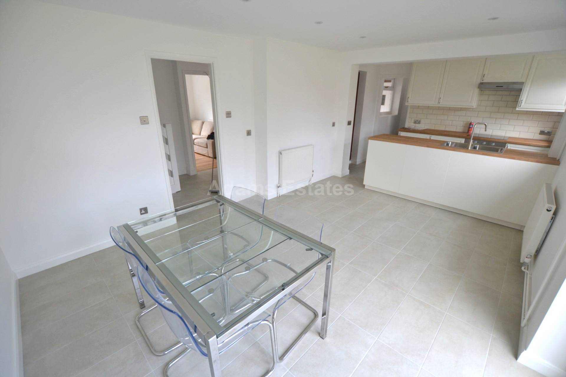 Corsham Road, Calcot, Image 6