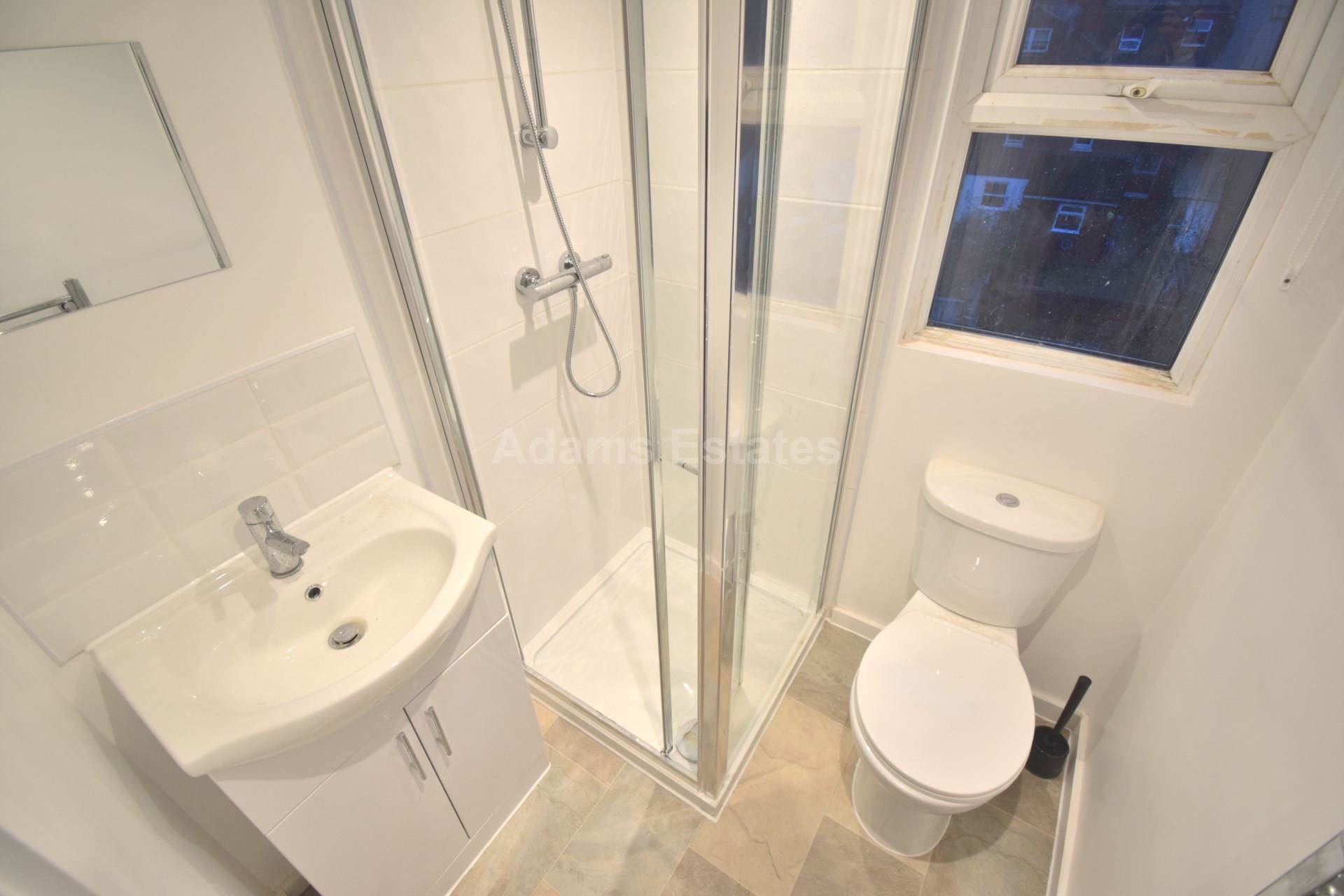 Room 6, Radstock Road, Reading, Image 7