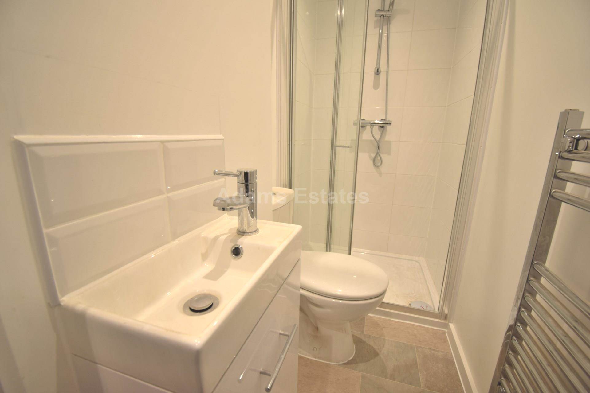 Room 2, Radstock Road, Reading, Image 5