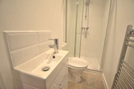 Room 2, Radstock Road, Reading, Image 5