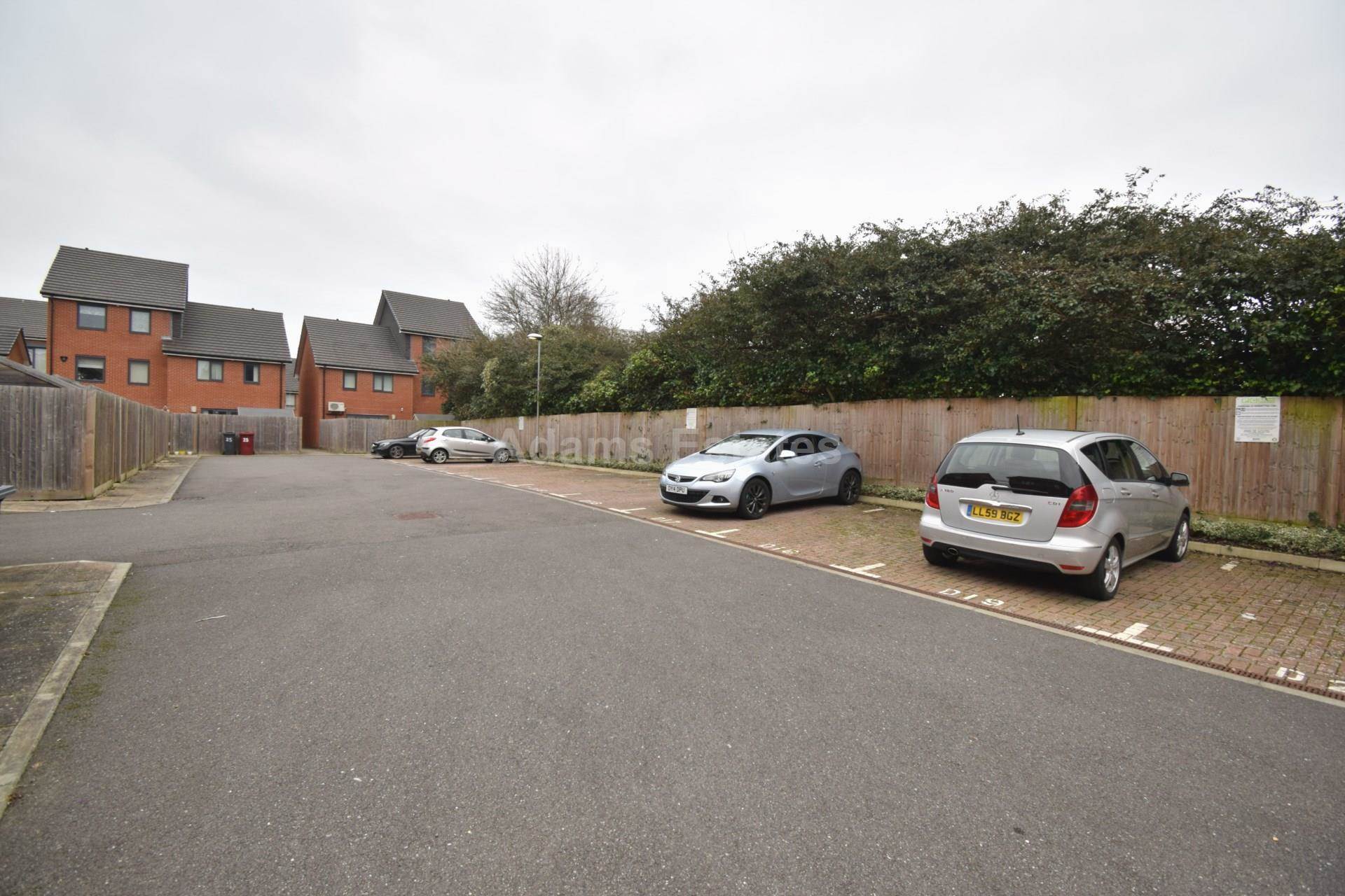 Woolhampton Way, Reading, Image 17
