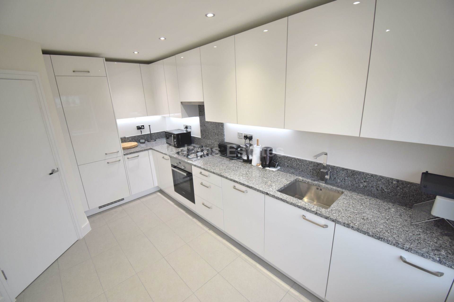 Woolhampton Way, Reading, Image 7